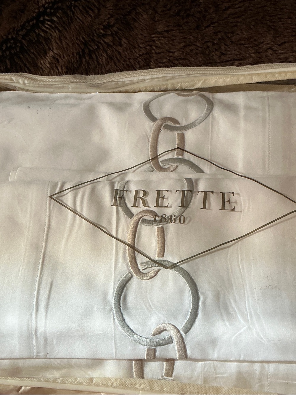 NEW FRETTE QUEEN SHEET SET LINKS EMBROIDERY celadon green and savage beigeladon